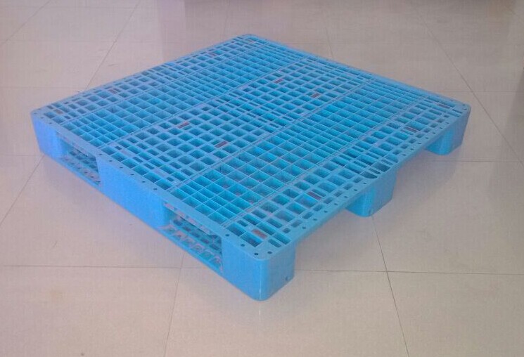 塑料周轉(zhuǎn)箱的生產(chǎn)注意事項