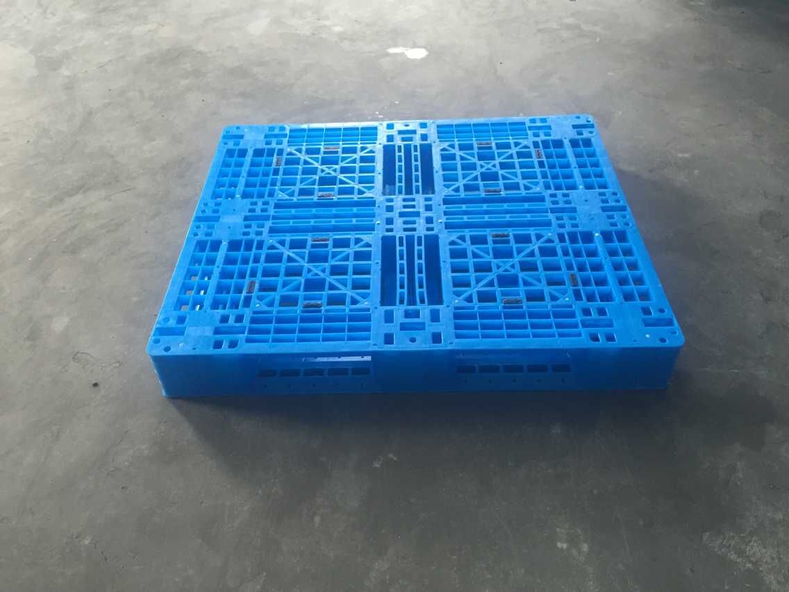 塑料托盤廠家發(fā)展關(guān)注的重點(diǎn)